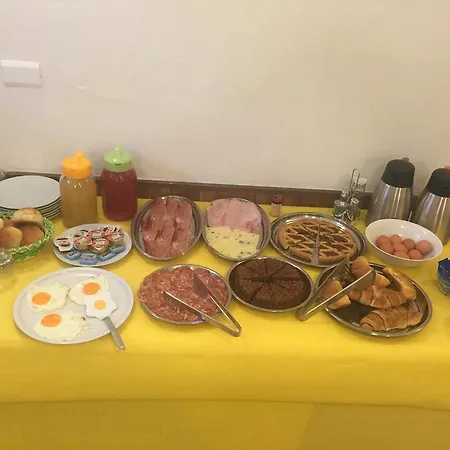 Alojamento de Acomodação e Pequeno-almoço Sole Ibleo *